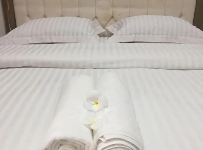 Hotel My New *